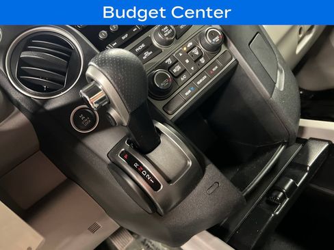 Used 2015 Honda Pilot LX image 25