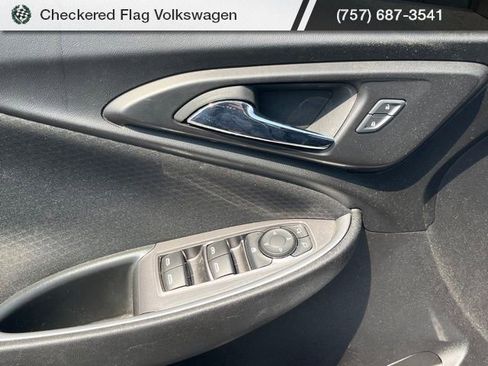 Used 2024 Chevrolet Malibu LT FWD image 13