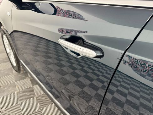 Used 2025 Cadillac XT5 Luxury w/ LPO, Floor Liner Package image 24