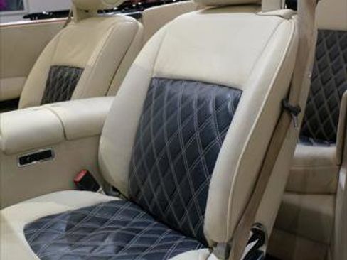 Used 2008 Rolls-Royce Phantom Drophead Coupe RWD image 19