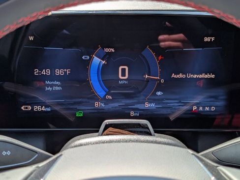 New 2025 Chevrolet Equinox EV RS w/ Active Safety Package 3 image 28