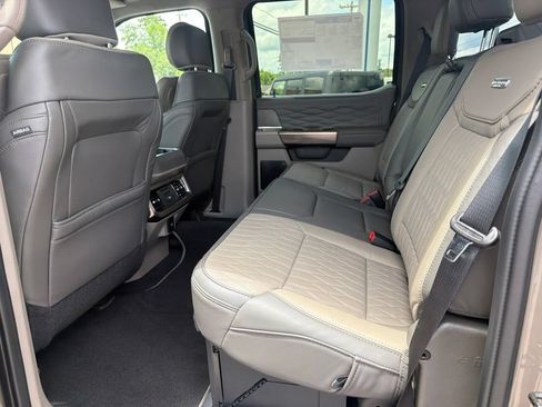New 2026 Ford F450 Platinum w/ Platinum Plus Package AWD/4WD image 20