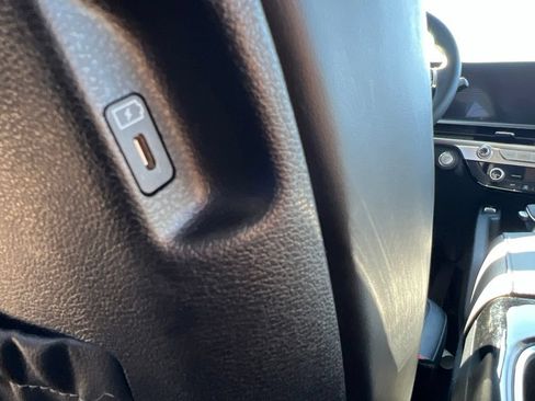 Used 2025 Kia Telluride S AWD/4WD image 20