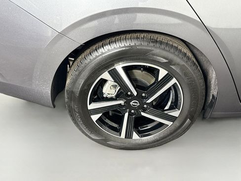 Used 2025 Nissan Sentra SV image 33