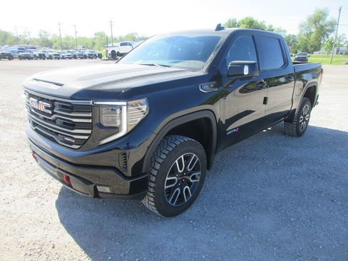 New 2026 GMC Sierra 1500 AT4 image 10