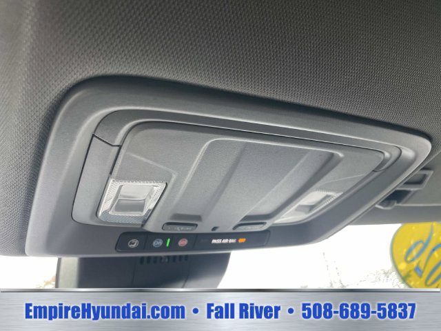Used 2026 GMC Sierra 1500 SLT AWD/4WD image 28