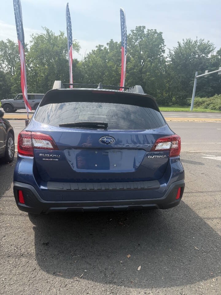 Used 2019 Subaru Outback 2.5i Limited w/ Popular Package #2 AWD/4WD image 17