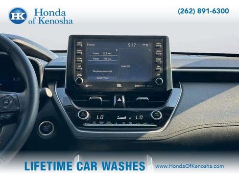 Used 2022 Toyota Corolla Cross XLE w/ Convenience Package image 19