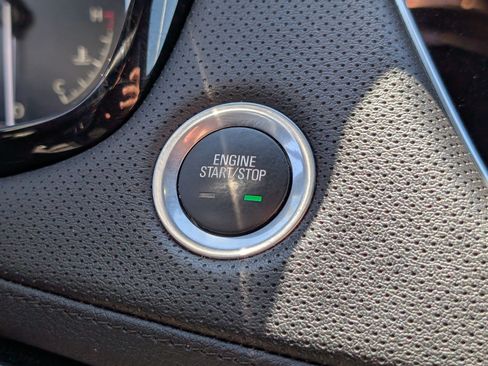 Used 2024 Cadillac XT6 Luxury w/ LPO, Floor Liner Package AWD/4WD image 18