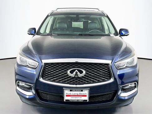Used 2020 INFINITI QX60 Luxe w/ Essential Package image 2