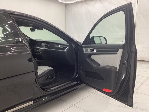 Used 2018 Genesis G80 3.3T Sport image 17