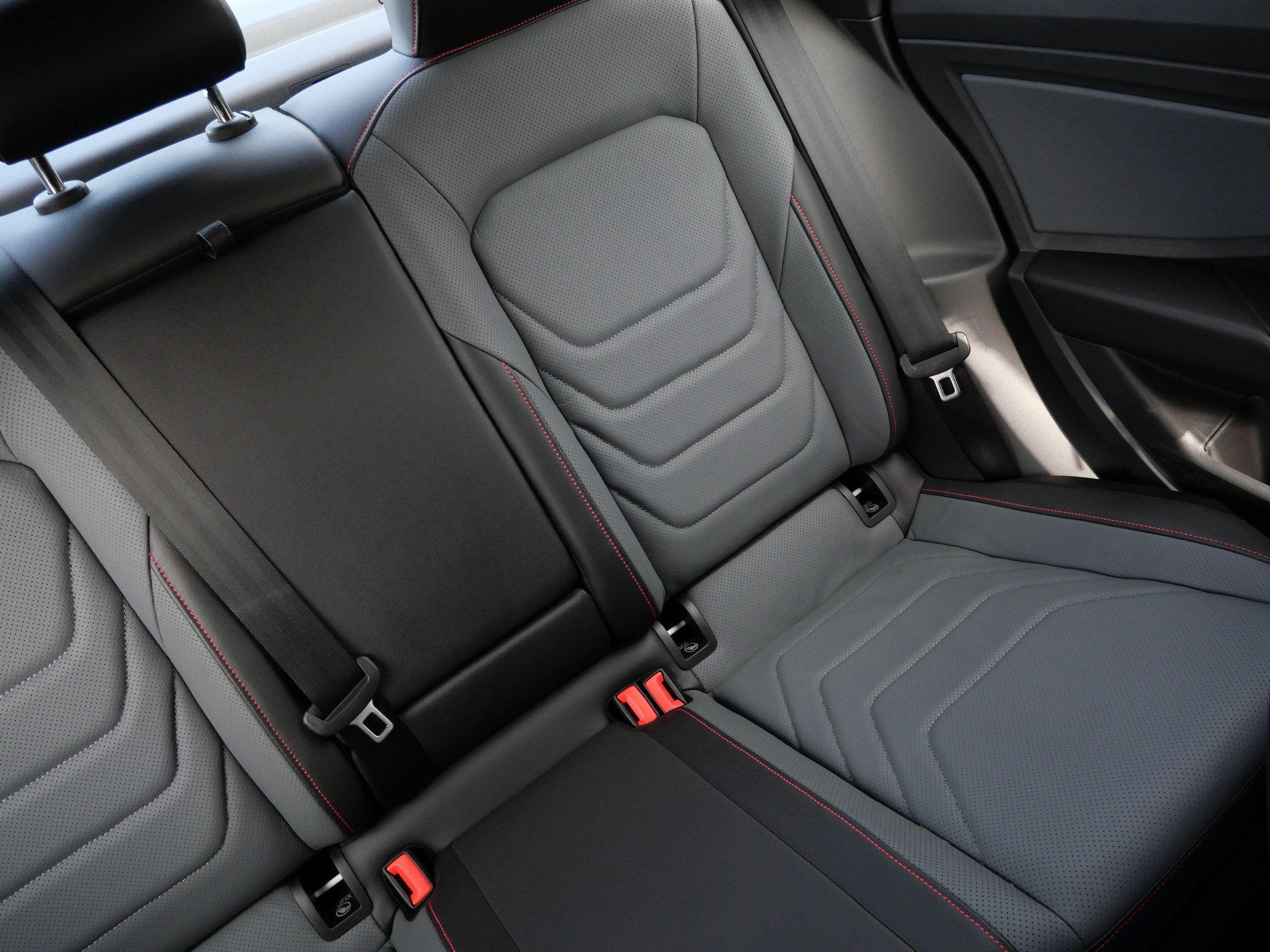 Certified 2025 Volkswagen Jetta GLI Autobahn FWD image 14