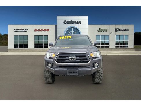 Used 2023 Toyota Tacoma SR5 image 8