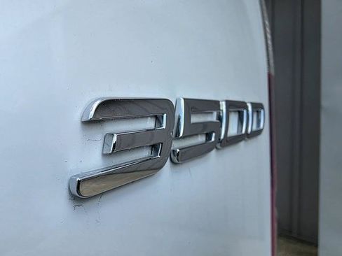 Used 2018 Mercedes-Benz Sprinter 3500 w/ Trailer Hitch Prep Package image 9