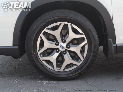 Used 2021 Subaru Forester Premium w/ Popular Package #1 AWD/4WD image 31