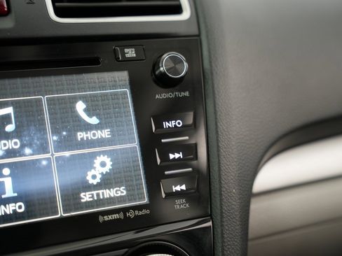 Used 2016 Subaru Forester 2.5i Limited image 25