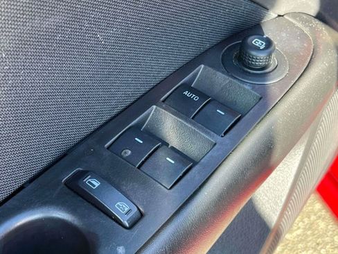 Used 2012 Ford Fusion SE FWD image 22