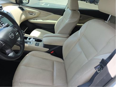 Used 2020 Nissan Murano SL w/ Moonroof Package FWD image 7