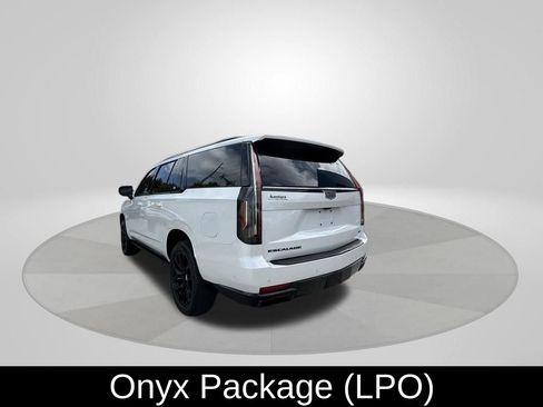 Used 2024 Cadillac Escalade ESV Sport Platinum w/ LPO, ONYX Package image 5