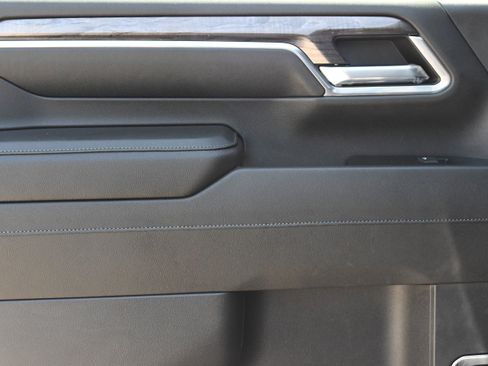 Used 2024 Chevrolet Silverado 3500 LTZ image 22