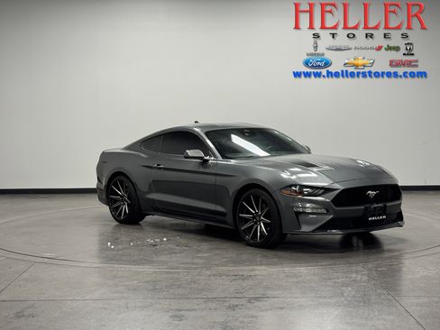 Used 2022 Ford Mustang Coupe w/ Equipment Group 101A image 1