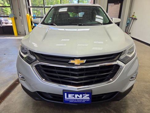 Used 2018 Chevrolet Equinox LT AWD/4WD image 3