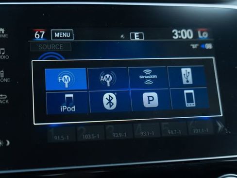 Used 2022 Honda CR-V EX-L image 25