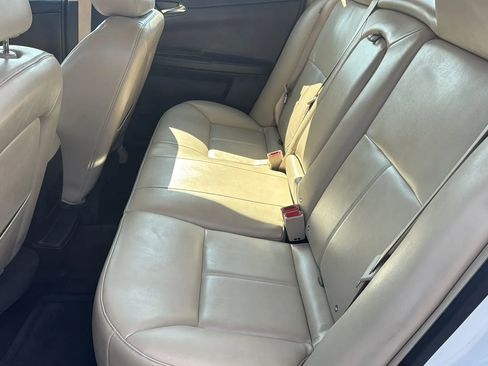 Used 2012 Chevrolet Impala LTZ image 15