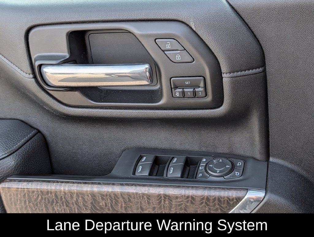 Used 2022 GMC Sierra 2500 Denali w/ LPO, GMC Protection Package AWD/4WD image 24