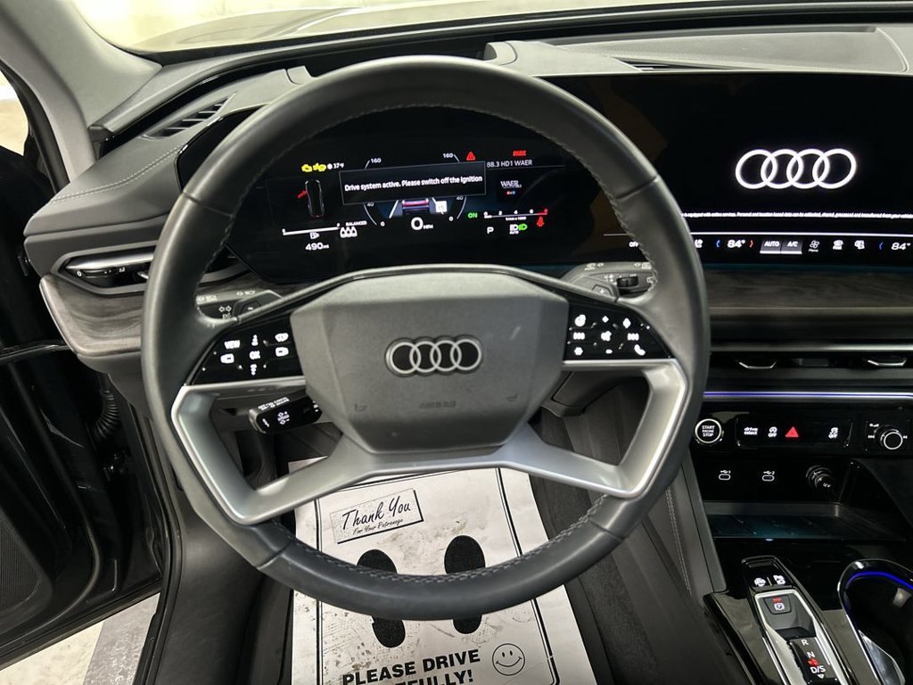 Used 2025 Audi Q5 Premium Plus w/ Premium Plus AWD/4WD image 5