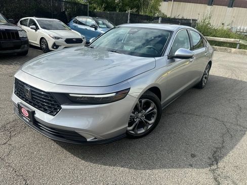 Used 2024 Honda Accord EX image 1