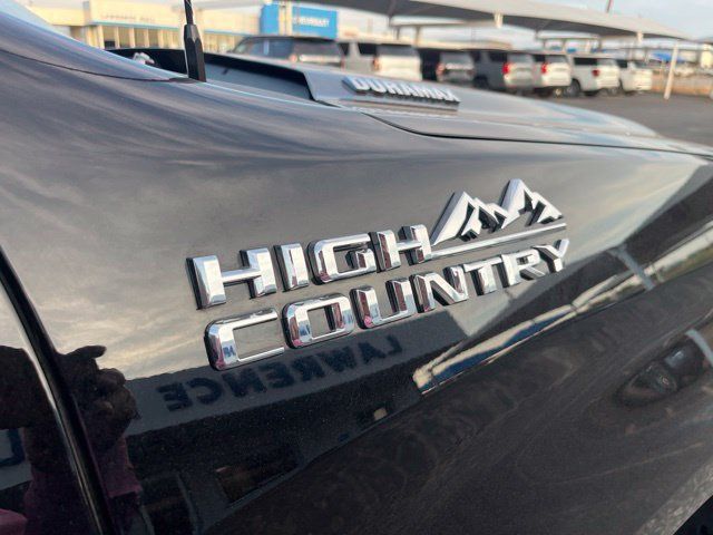 Used 2025 Chevrolet Silverado 1500 High Country AWD/4WD image 5