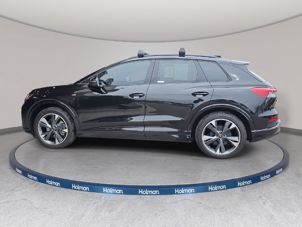 Used 2024 Audi Q4 e-tron Prestige w/ Black Optic Package AWD/4WD image 9