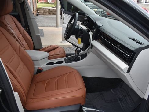 Used 2025 Volkswagen Jetta S FWD image 27
