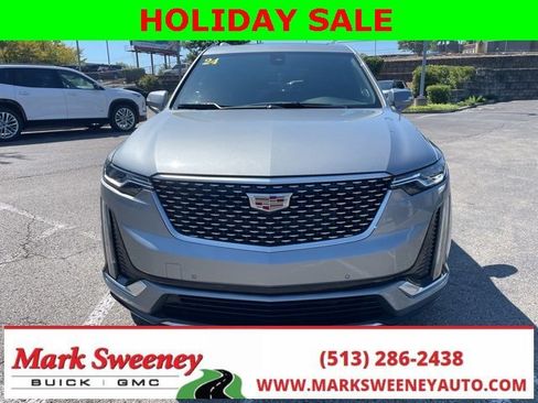 Used 2024 Cadillac XT6 Premium Luxury image 3