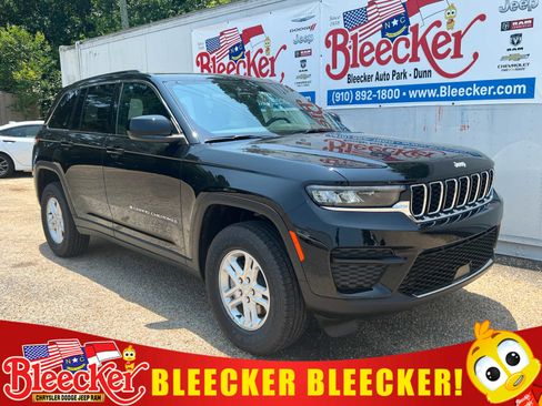 New 2025 Jeep Grand Cherokee Laredo w/ Luxury Tech Group I image 1