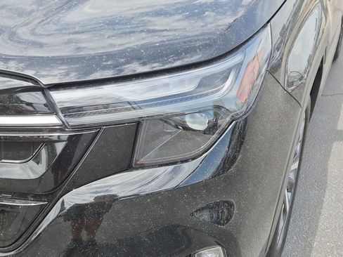 Certified 2026 Subaru Forester Touring AWD/4WD image 10