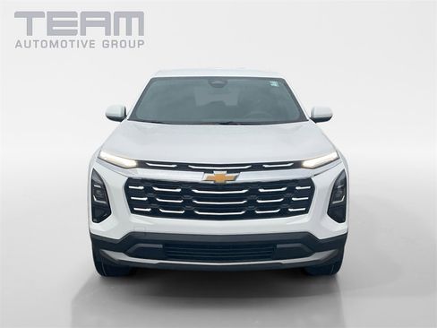 New 2026 Chevrolet Equinox LT w/ LPO, Floor Liner Package image 2