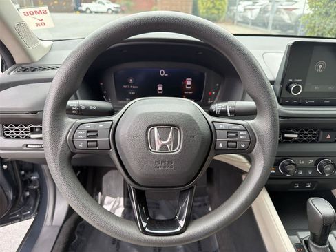 Used 2023 Honda Accord EX image 16