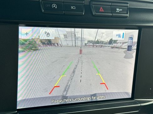 Used 2023 Ford F150 XLT AWD/4WD image 19