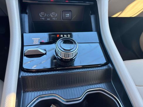 Certified 2025 Jeep Grand Cherokee L Limited image 26