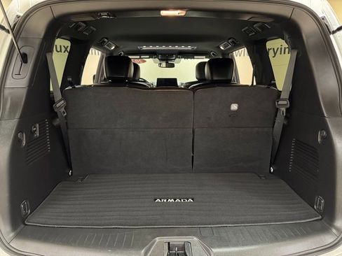 Used 2024 Nissan Armada SL w/ Midnight Edition Package image 23