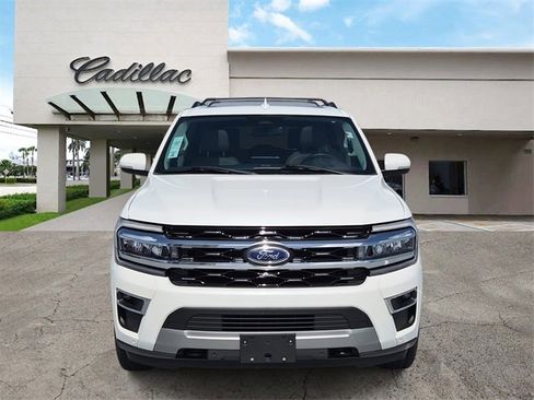 Used 2024 Ford Expedition Max Limited w/ Excursion Package image 8