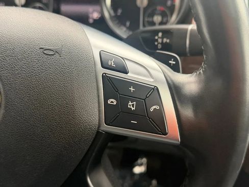 Used 2015 Mercedes-Benz GL 450 4MATIC w/ Parking Assist Package image 22