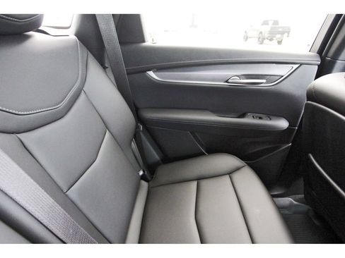 New 2026 Cadillac XT5 Luxury w/ LPO, Floor Liner Package AWD/4WD image 11