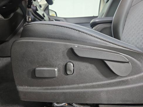 Used 2020 Chevrolet Colorado Z71 AWD/4WD image 29