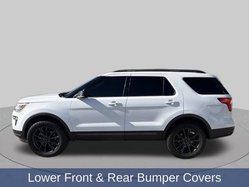 Used 2018 Ford Explorer XLT w/ Equipment Group 202A FWD image 5