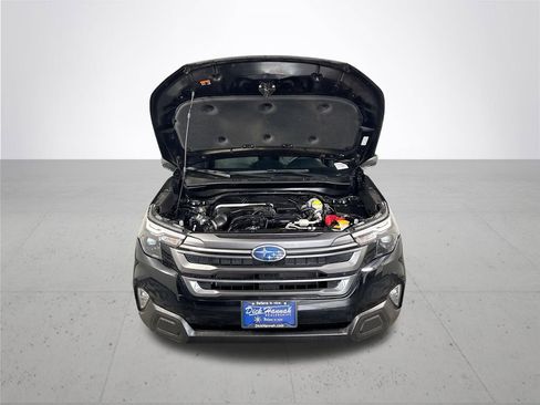 Certified 2025 Subaru Forester Premium image 23