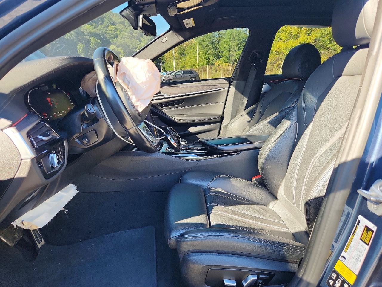Used 2023 BMW M550i xDrive w/ Executive Package AWD/4WD image 6