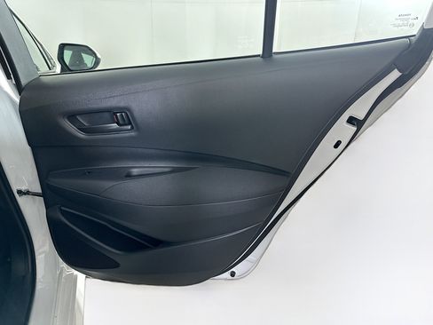 Used 2024 Toyota Corolla LE FWD image 28